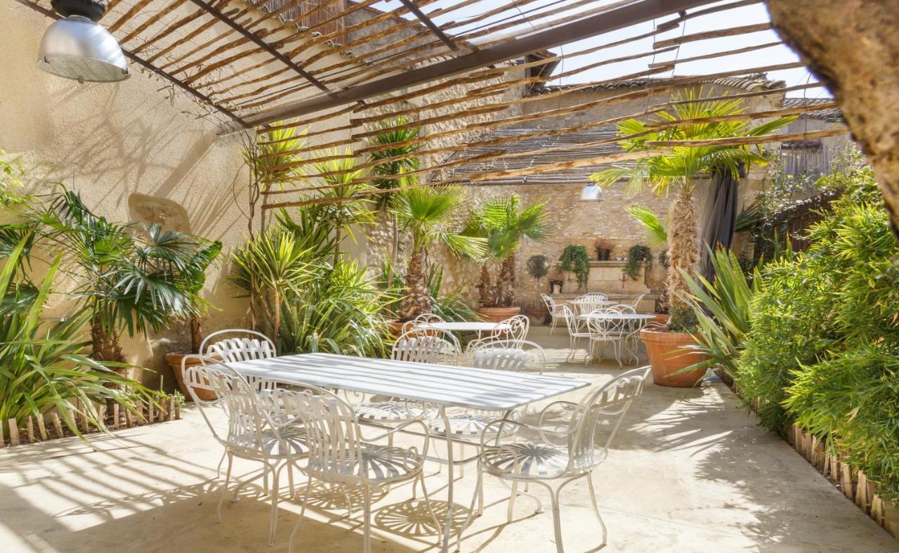 Le 215 Gambetta Boutique Hotel En Provence Cavaillon Buitenkant foto