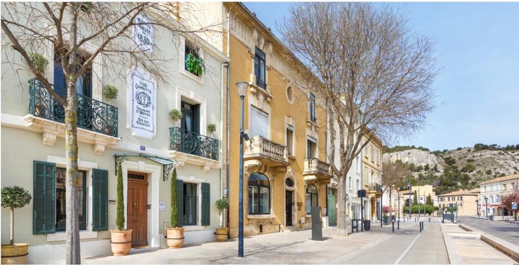 Le 215 Gambetta Boutique Hotel En Provence Cavaillon Buitenkant foto